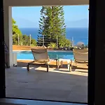 Romantic Pool With Sea View Rastoni Apartmán