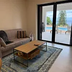Apartmán Romantic Pool With Sea View Rastoni Melíssion