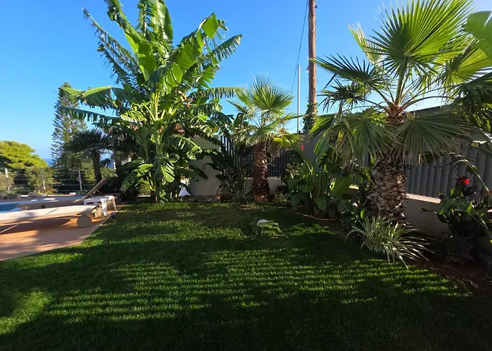 Romantic Pool With Sea View Rastoni * Melission