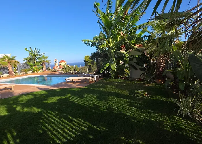 Romantic Pool With Sea View Rastoni Apartment