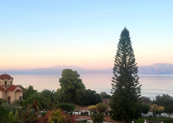 Romantic Pool With Sea View Rastoni *