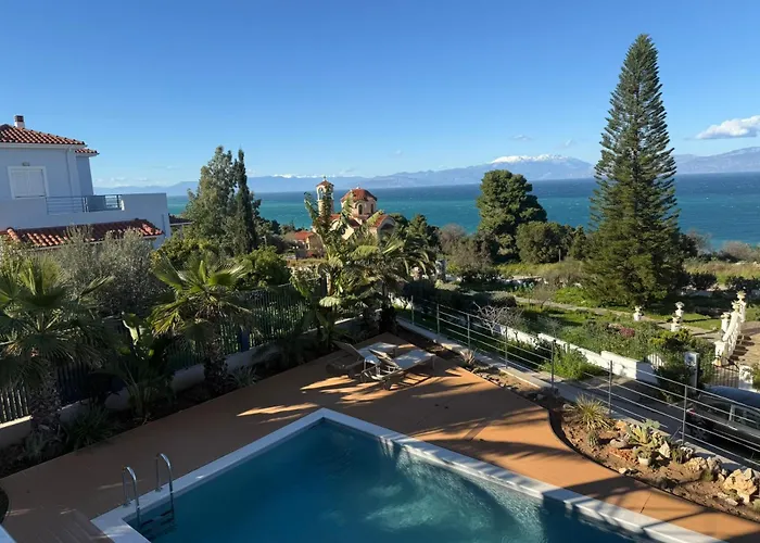 Romantic Pool With Sea View Rastoni