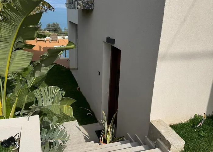 Romantic Pool With Sea View Rastoni *