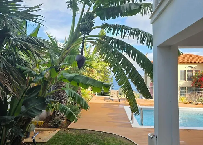 Romantic Pool With Sea View Rastoni Apartment Melission