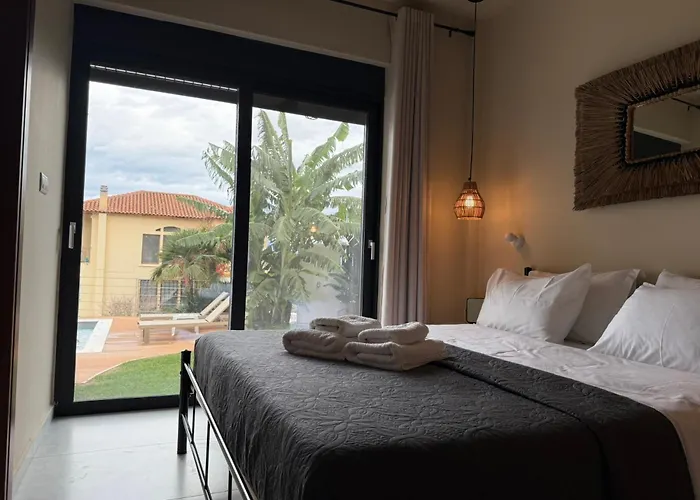 Romantic Pool With Sea View Rastoni * Melission